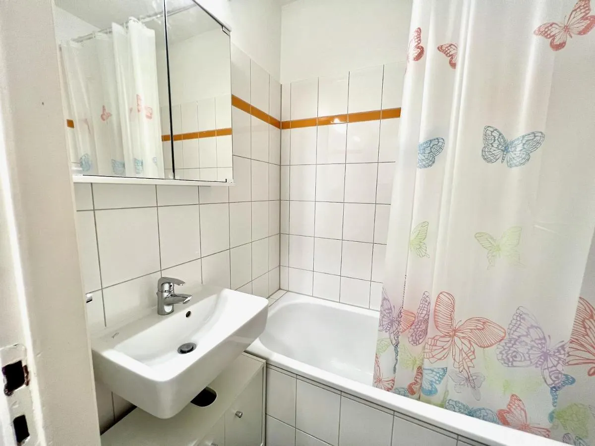 Apartment Zentral Gelegene Wohnung - 1 Min Von Der U-Bahn Entfernt Munich