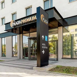 4* מלון Plaza Premium